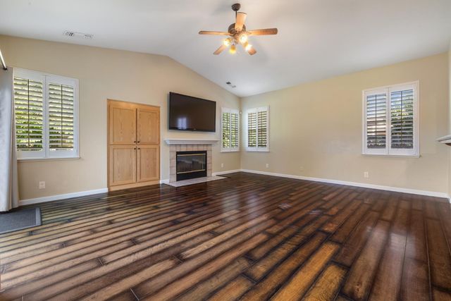 4201 Encore Ln, Modesto, CA 95357
