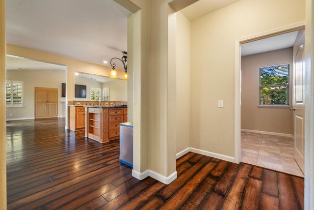 4201 Encore Ln, Modesto, CA 95357
