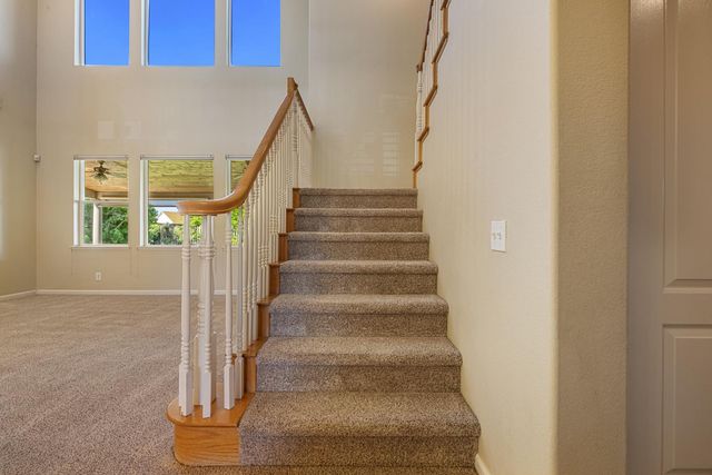4201 Encore Ln, Modesto, CA 95357