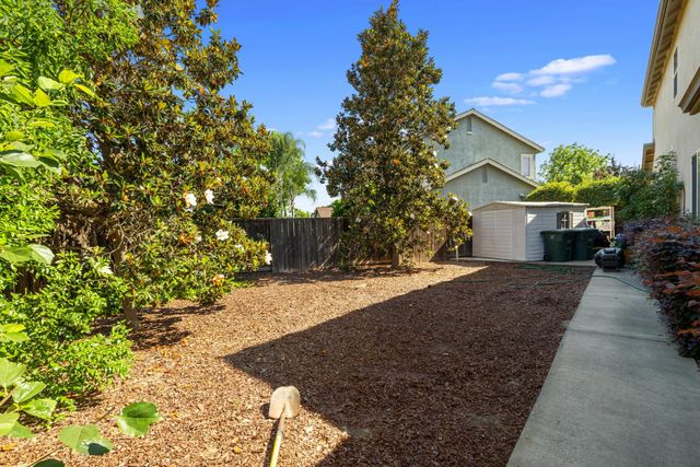 4201 Encore Ln, Modesto, CA 95357