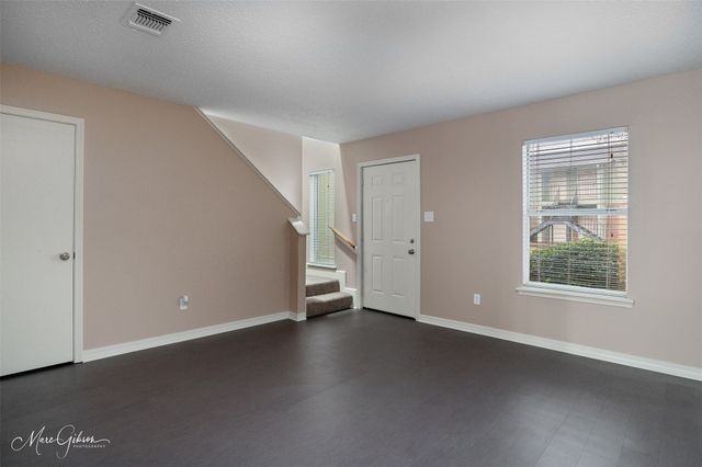 5705 E Texas Street 80, Bossier City, LA 71111