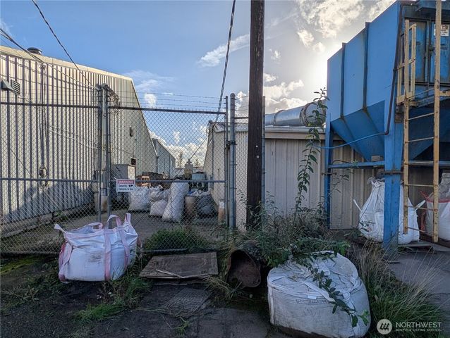 5503 47th Avenue NE, Marysville, WA 98270