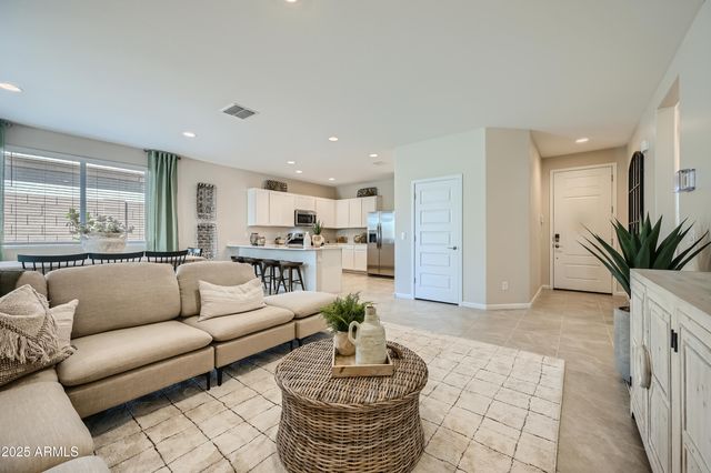25635 N 170TH Drive, Surprise, AZ 85387
