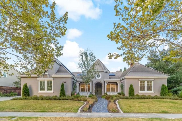 1131 Laguna Creek Lane, Pleasanton, CA 94566