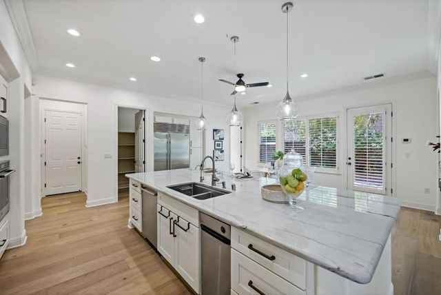 1131 Laguna Creek Lane, Pleasanton, CA 94566