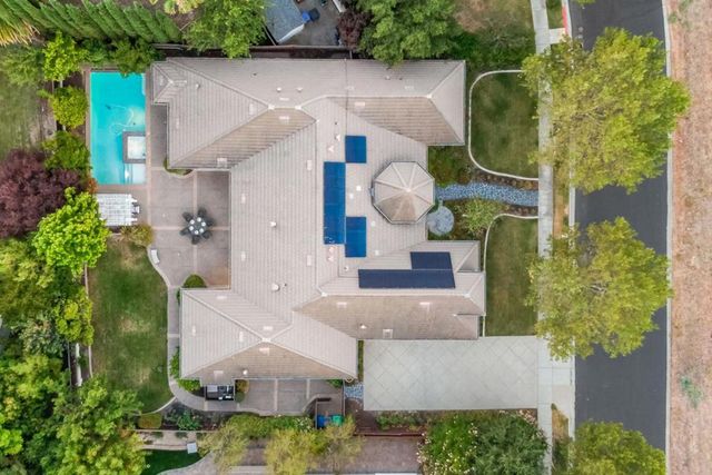 1131 Laguna Creek Lane, Pleasanton, CA 94566