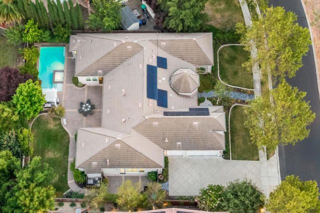 1131 Laguna Creek Lane, Pleasanton, CA 94566