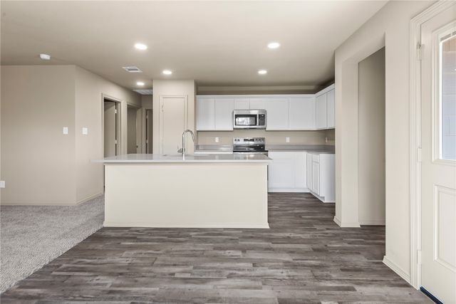 1642 Lucky Street, Bryan, TX 77803