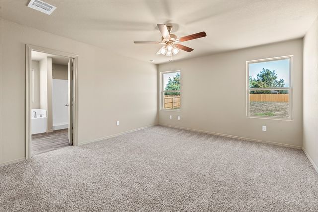 1642 Lucky Street, Bryan, TX 77803