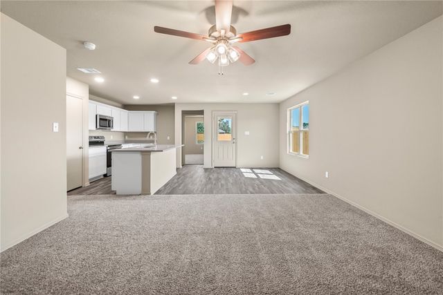 1642 Lucky Street, Bryan, TX 77803