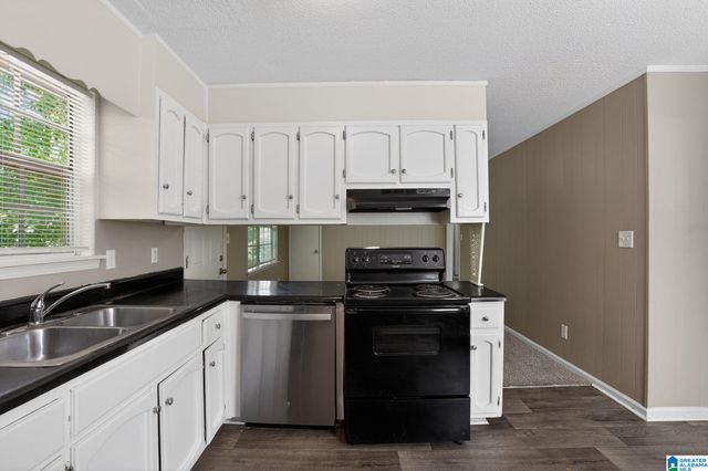 221 JUPITER DRIVE, Center Point, AL 35215