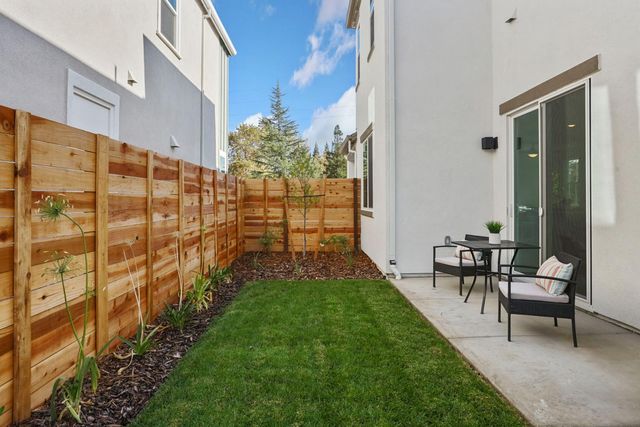 6411 Jacinto Ave, Sacramento, CA 95823