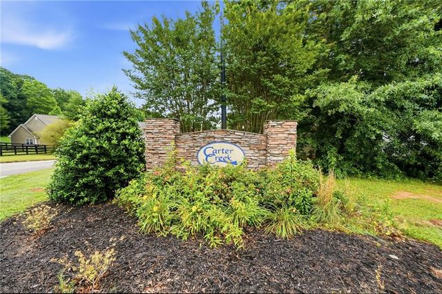 309 Carter Creek Drive, Temple, GA 30179