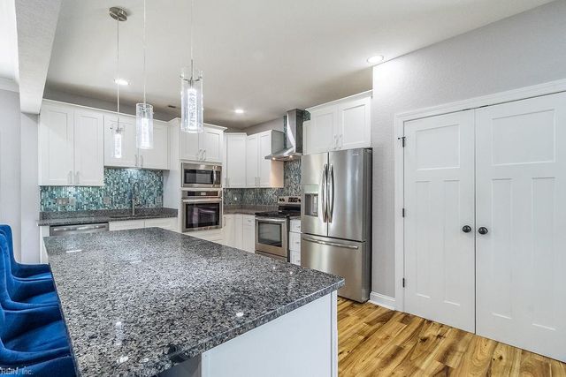 1161 Bells Mill RD, Chesapeake, VA 23322