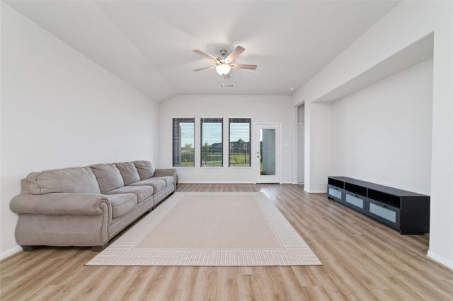 720 Lake Lacosta Drive, Katy, TX 77493