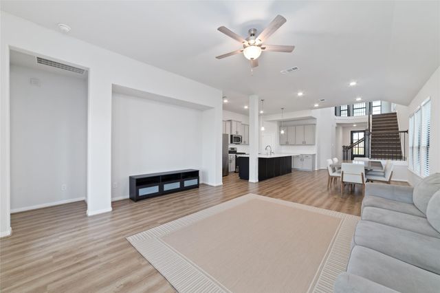 720 Lake Lacosta Drive, Katy, TX 77493