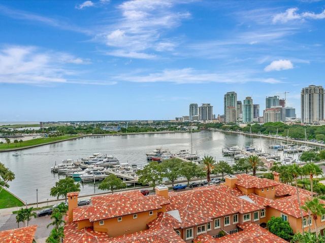 555 5TH AVENUE NE 932, St Petersburg, FL 33701