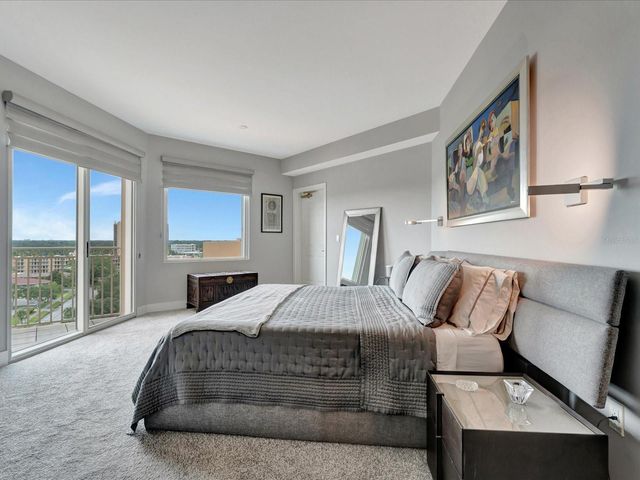 555 5TH AVENUE NE 932, St Petersburg, FL 33701