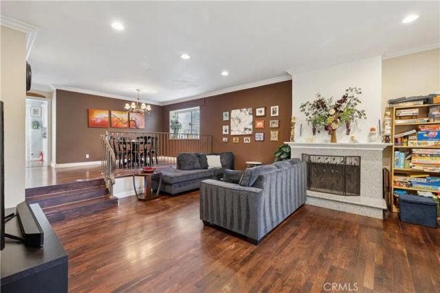 21900 Marylee 281, Woodland Hills, CA 91367