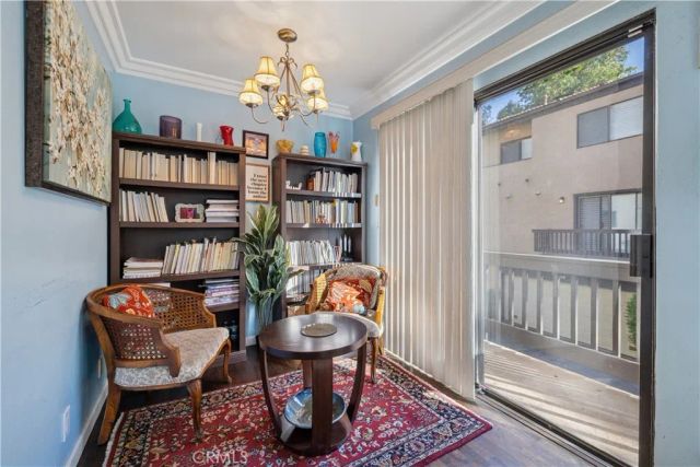 21900 Marylee 281, Woodland Hills, CA 91367