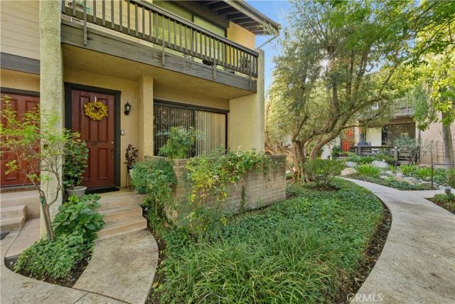 21900 Marylee 281, Woodland Hills, CA 91367