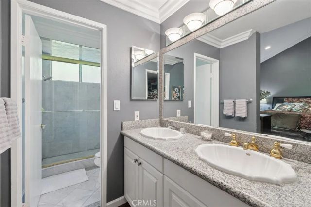 21900 Marylee 281, Woodland Hills, CA 91367