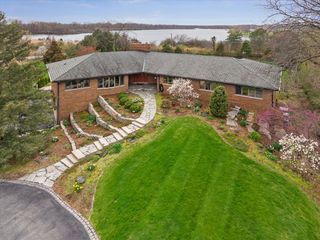 13124 Blue Heron Drive, Orland Park, IL 60467
