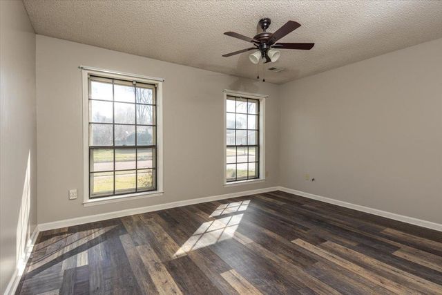 3877 SABAL HILL DR, Bartlett, TN 38135