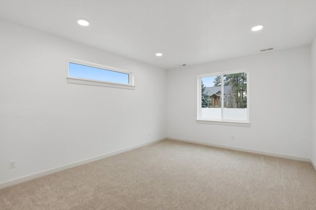 317 Peach Tree Ct, Cheney, WA 99004