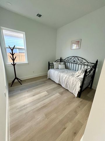 3810 St Simon Manor Drive, Houston, TX 77047