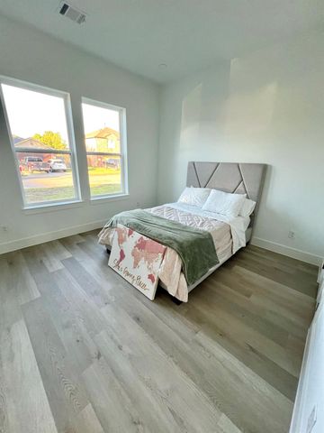 3810 St Simon Manor Drive, Houston, TX 77047