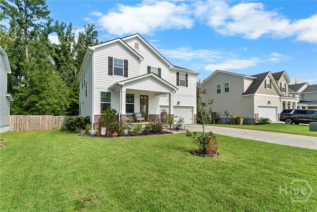 77 Whitaker Way N, Richmond Hill, GA 31324