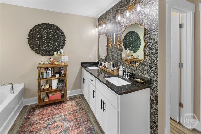 77 Whitaker Way N, Richmond Hill, GA 31324