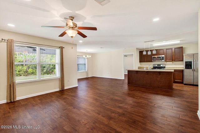 539 W Marigold Drive, Long Beach, MS 39560