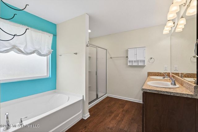 539 W Marigold Drive, Long Beach, MS 39560