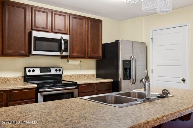 539 W Marigold Drive, Long Beach, MS 39560