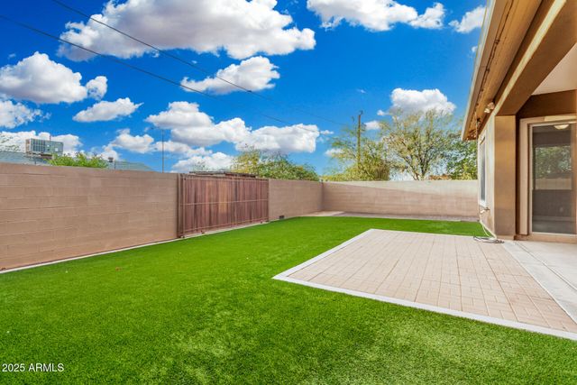 16026 N DESERT SAGE Street, Surprise, AZ 85378