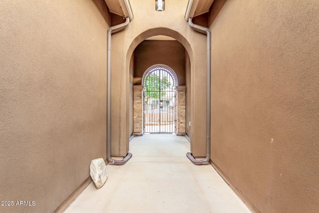 16026 N DESERT SAGE Street, Surprise, AZ 85378