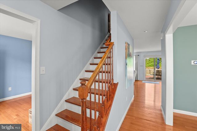 135 SURREY LN, York, PA 17402