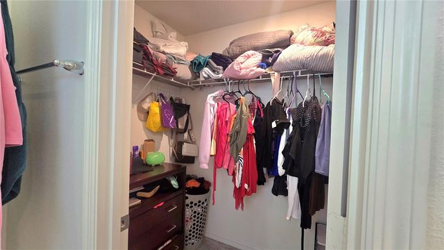 1340 MIRABELLA CIRCLE, Davenport, FL 33897