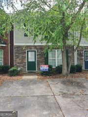 1831 Grove Way, Hampton, GA 30228