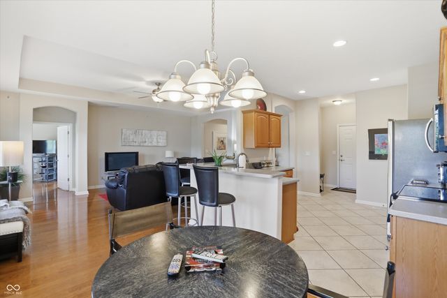 921 Hildebrand Drive, Indianapolis, IN 46217