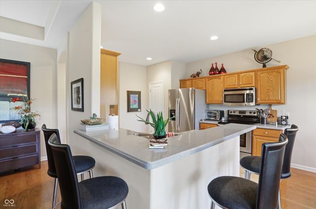 921 Hildebrand Drive, Indianapolis, IN 46217