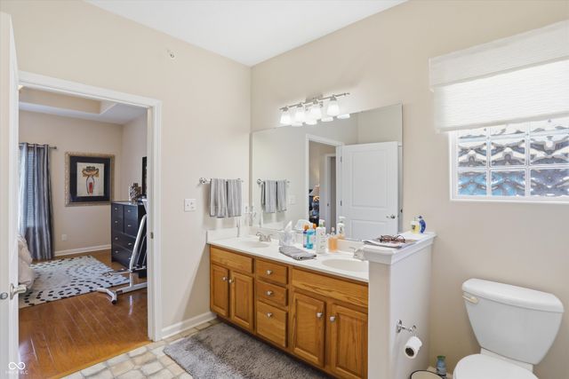 921 Hildebrand Drive, Indianapolis, IN 46217