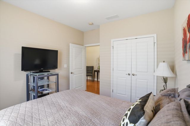 921 Hildebrand Drive, Indianapolis, IN 46217