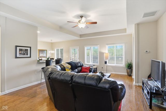 921 Hildebrand Drive, Indianapolis, IN 46217