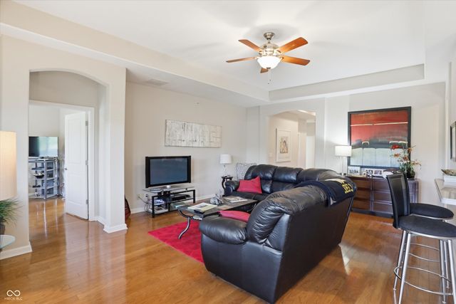 921 Hildebrand Drive, Indianapolis, IN 46217