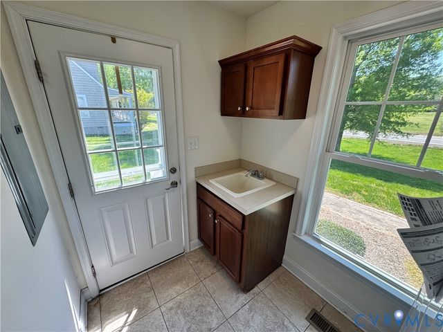 5541 Mary Ball Rd, Lively, VA 22503