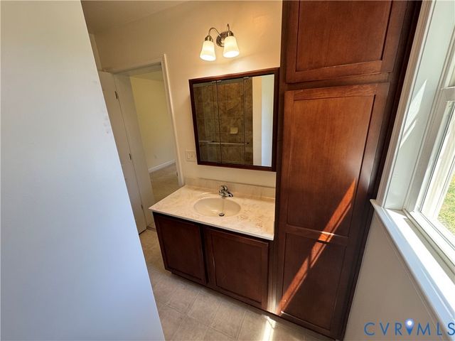 5541 Mary Ball Rd, Lively, VA 22503