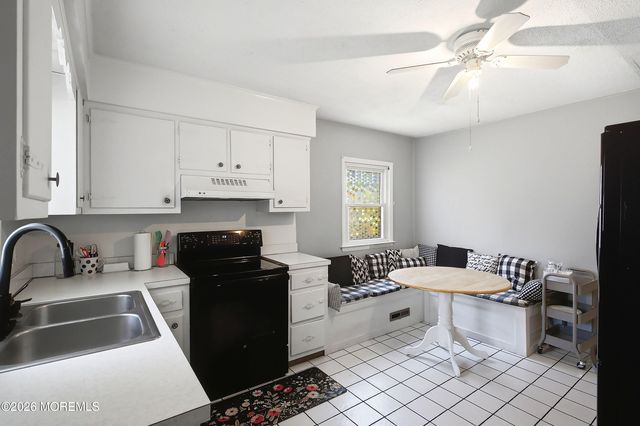 2085 Brookdale Park Drive, Forked River, NJ 08731